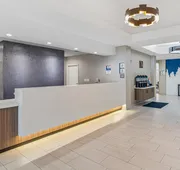 Best Western Valencia/Six Flags Inn & Suites hotel detail image 3