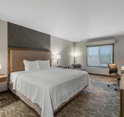 Best Western Valencia/Six Flags Inn & Suites hotel detail image 7
