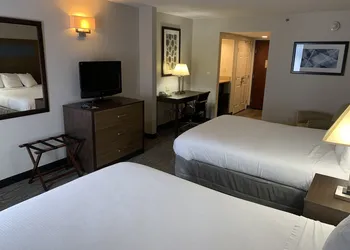 Wingate By Wyndham Southport hotel thumbnail 8