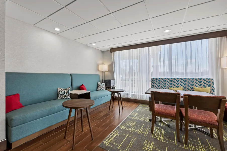 Hampton Inn Toledo-South/Maumee hotel detail image 2