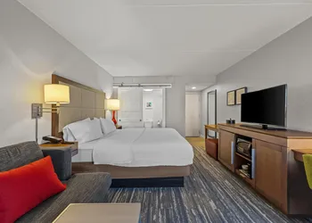 Hampton Inn Toledo-South/Maumee hotel thumbnail 7