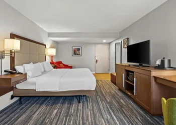 Hampton Inn Toledo-South/Maumee hotel thumbnail 8