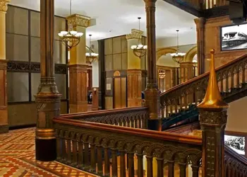 Hilton Garden Inn Milwaukee Downtown hotel thumbnail 4