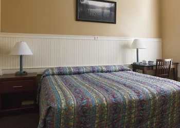 Grant Hotel hotel thumbnail 7