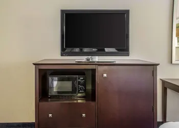 Econo Lodge Ankeny - Des Moines hotel thumbnail 7