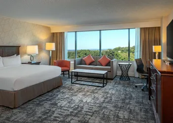Hilton Greenville hotel thumbnail 3