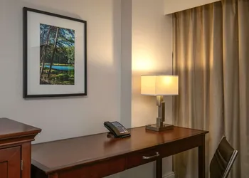 Hilton Greenville hotel thumbnail 8