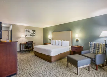 Best Western Harbour Pointe Lakefront hotel thumbnail 5
