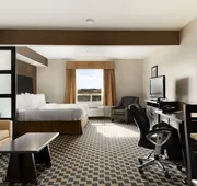 Ramada by Wyndham Cold Lake hotel detail image 7