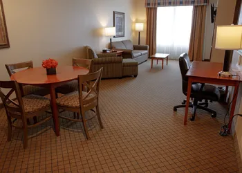 Holiday Inn Battle Creek by IHG hotel thumbnail 7