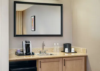 Hilton Garden Inn Schaumburg hotel thumbnail 6