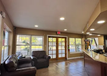 Wander Inn hotel thumbnail 2