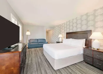 Jamaica Bay Inn Marina Del Rey,Tapestry Collection by Hilton hotel thumbnail 7
