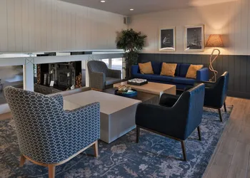 Oak Island Resort & Conference Centre hotel thumbnail 3