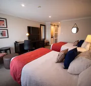 Oak Island Resort & Conference Centre hotel detail image 4