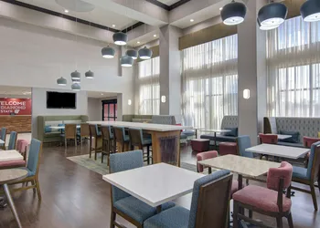 Hampton Inn Fayetteville hotel thumbnail 4