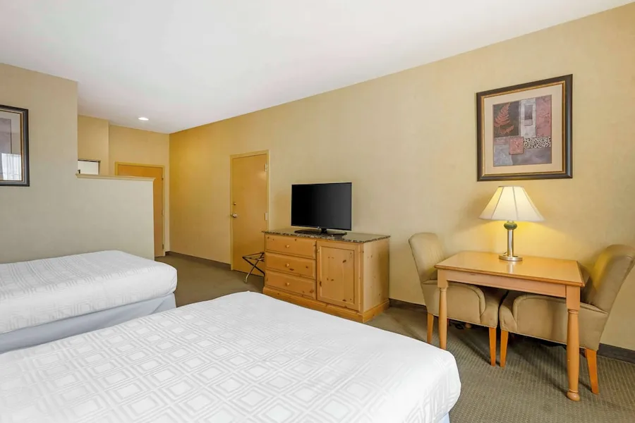 Best Western Plus Revere Inn & Suites hotel detail image 6