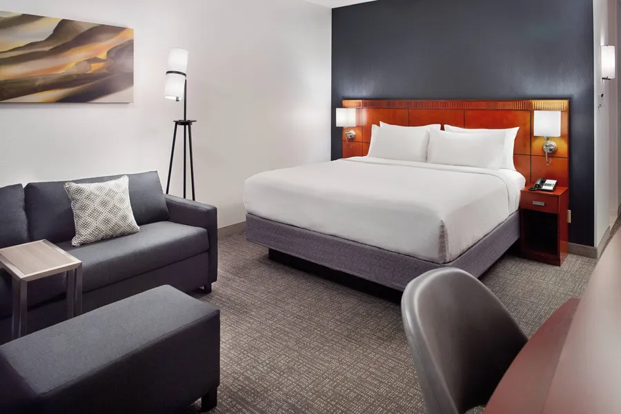 Courtyard by Marriott Raleigh Midtown hotel detail image 6