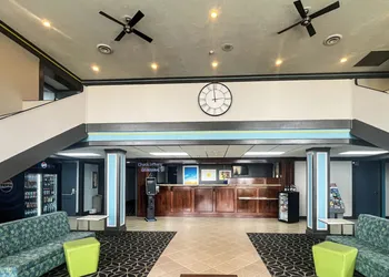 Studio 6 Suites Fremont, OH hotel thumbnail 2