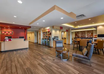 TownePlace Suites by Marriott Vincennes hotel thumbnail 2