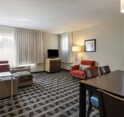 TownePlace Suites by Marriott Vincennes hotel detail image 5