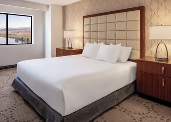 Harrah’s Laughlin Beach Resort & Casino - A Caesars Rewards Destination hotel thumbnail 4