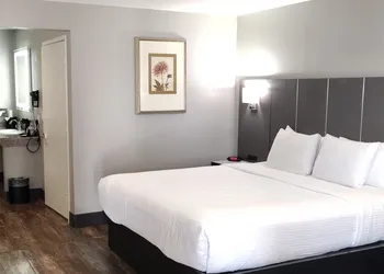 Anderson Inn hotel thumbnail 6