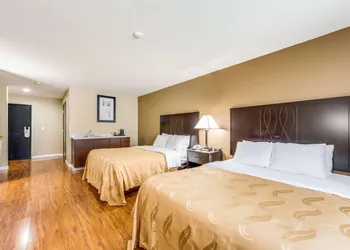 Quality Inn Cle Elum-Ellensburg hotel thumbnail 7