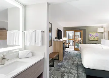 Ramkota Hotel hotel thumbnail 8