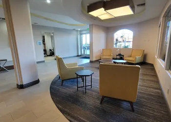Holiday Inn Express San Diego South - Chula Vista by IHG hotel thumbnail 2