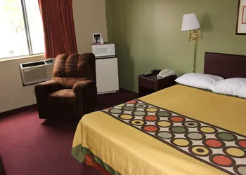 Knights Inn Albany hotel thumbnail 3