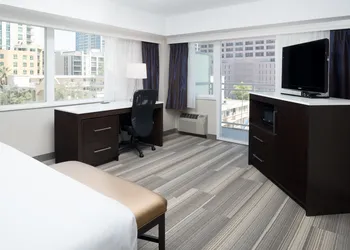 Holiday Inn Express San Diego Downtown by IHG hotel thumbnail 3