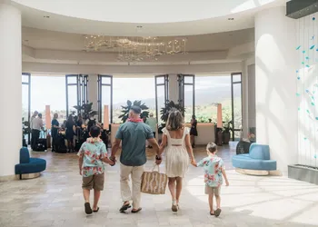 OUTRIGGER Kona Resort & Spa hotel thumbnail 5