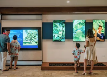 OUTRIGGER Kona Resort & Spa hotel thumbnail 7