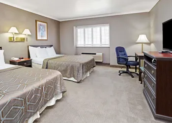 Days Inn by Wyndham West Covina hotel thumbnail 6