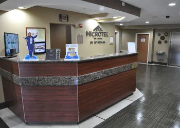 Microtel Inn & Suites by Wyndham Lithonia/Stone Mountain hotel thumbnail 2