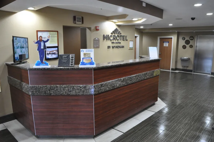 Microtel Inn & Suites by Wyndham Lithonia/Stone Mountain hotel detail image 2