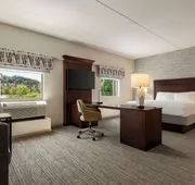 Hampton Inn & Suites Pittsburgh/Waterfront-West Homestead hotel detail image 4