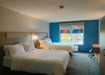 Holiday Inn Express Lapeer by IHG hotel thumbnail 4