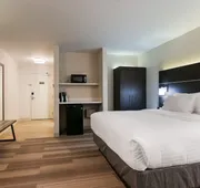 Holiday Inn Express & Suites Everett by IHG hotel detail image 3