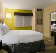 Holiday Inn Express & Suites Everett by IHG hotel detail image 7