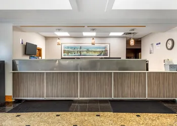 Wingate by Wyndham North East hotel thumbnail 2