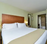Holiday Inn Express New York - Manhattan West Side by IHG hotel detail image 4