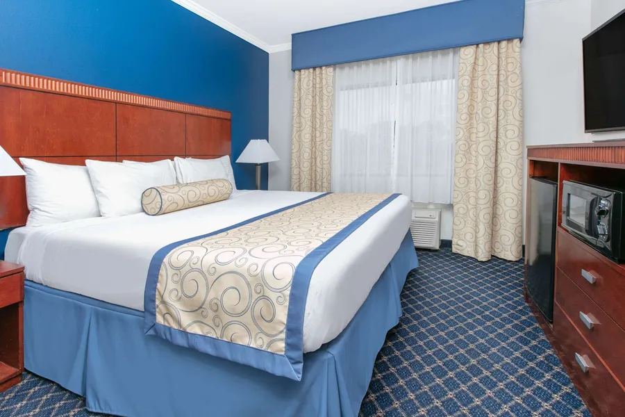 Baymont by Wyndham McComb hotel detail image 6