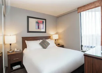 Sandman Suites Vancouver on Davie hotel thumbnail 6