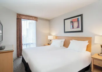 Sandman Suites Vancouver on Davie hotel thumbnail 8