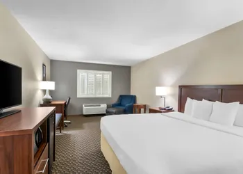 Comfort Inn & Suites Thatcher - Safford hotel thumbnail 5