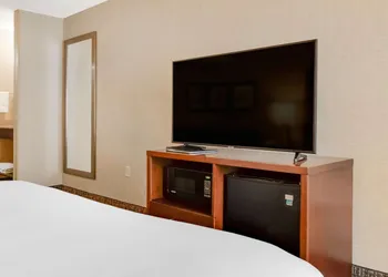 Comfort Inn Meadowlands hotel thumbnail 8