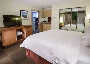 Hampton Inn South Haven hotel thumbnail 5