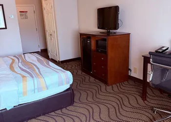 Mountain Valley Inn & Suites hotel thumbnail 7